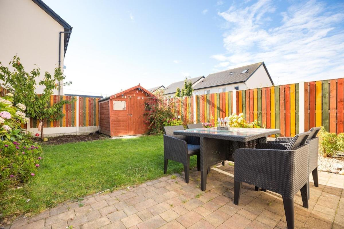 4-bed House Close To Airport, & Beaches * Dublin