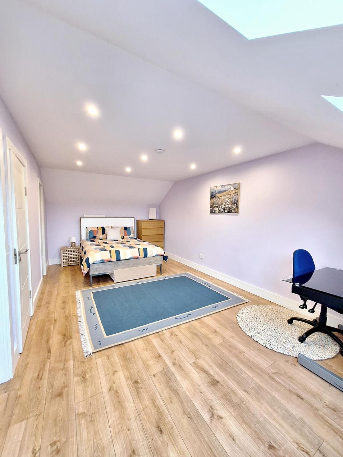 4-bed House Close To Airport, & Beaches * Dublin